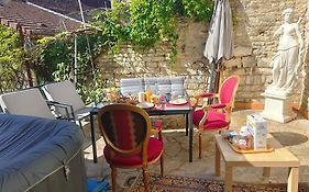 La Taniere Des Tanneries