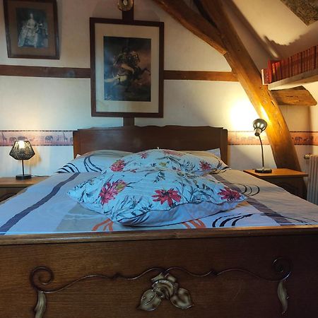 La Taniere Des Tanneries Bed and Breakfast Tonnerre Buitenkant foto