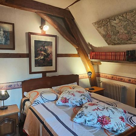 La Taniere Des Tanneries Bed and Breakfast Tonnerre Buitenkant foto