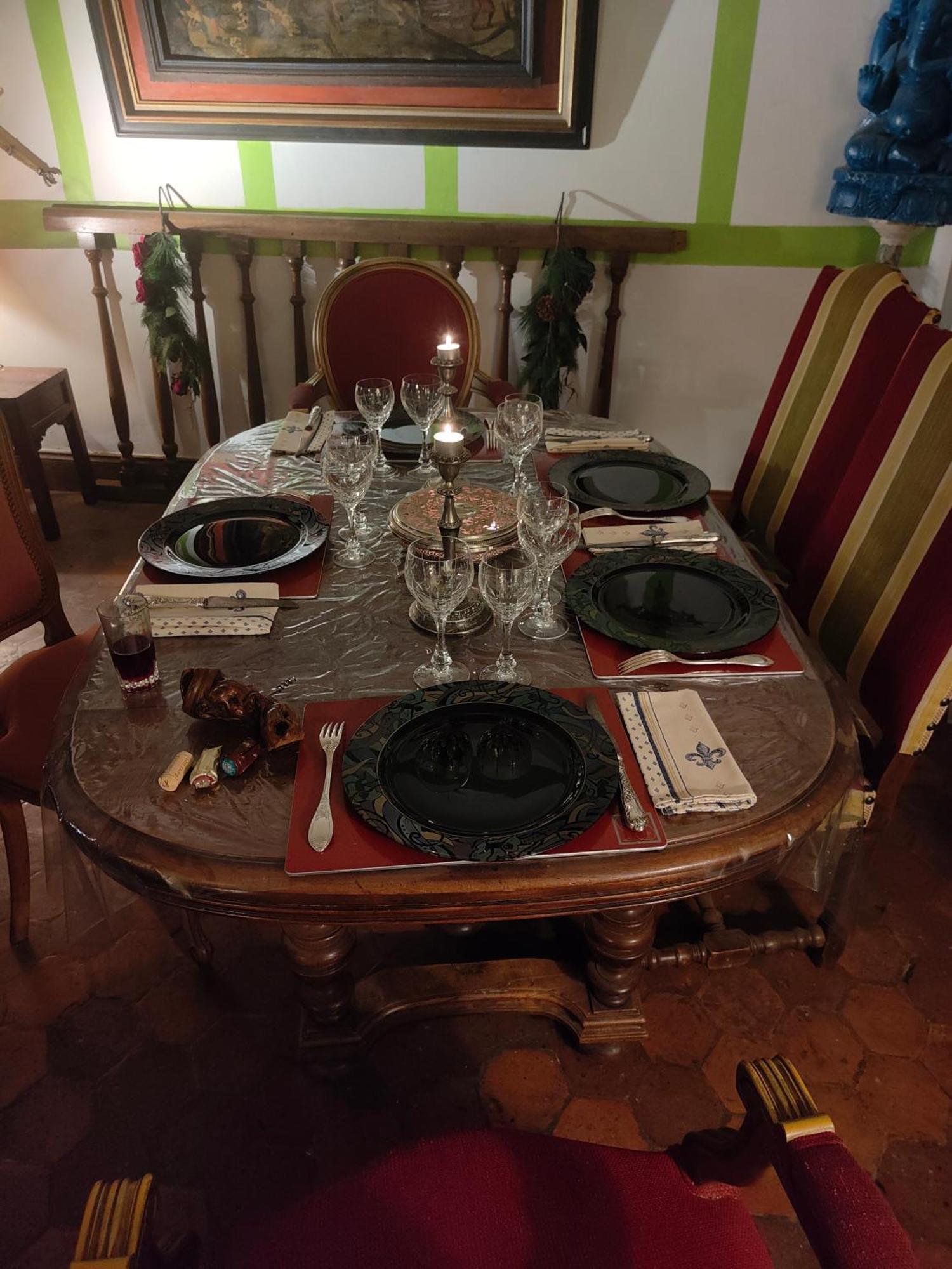 La Taniere Des Tanneries Bed and Breakfast Tonnerre Buitenkant foto