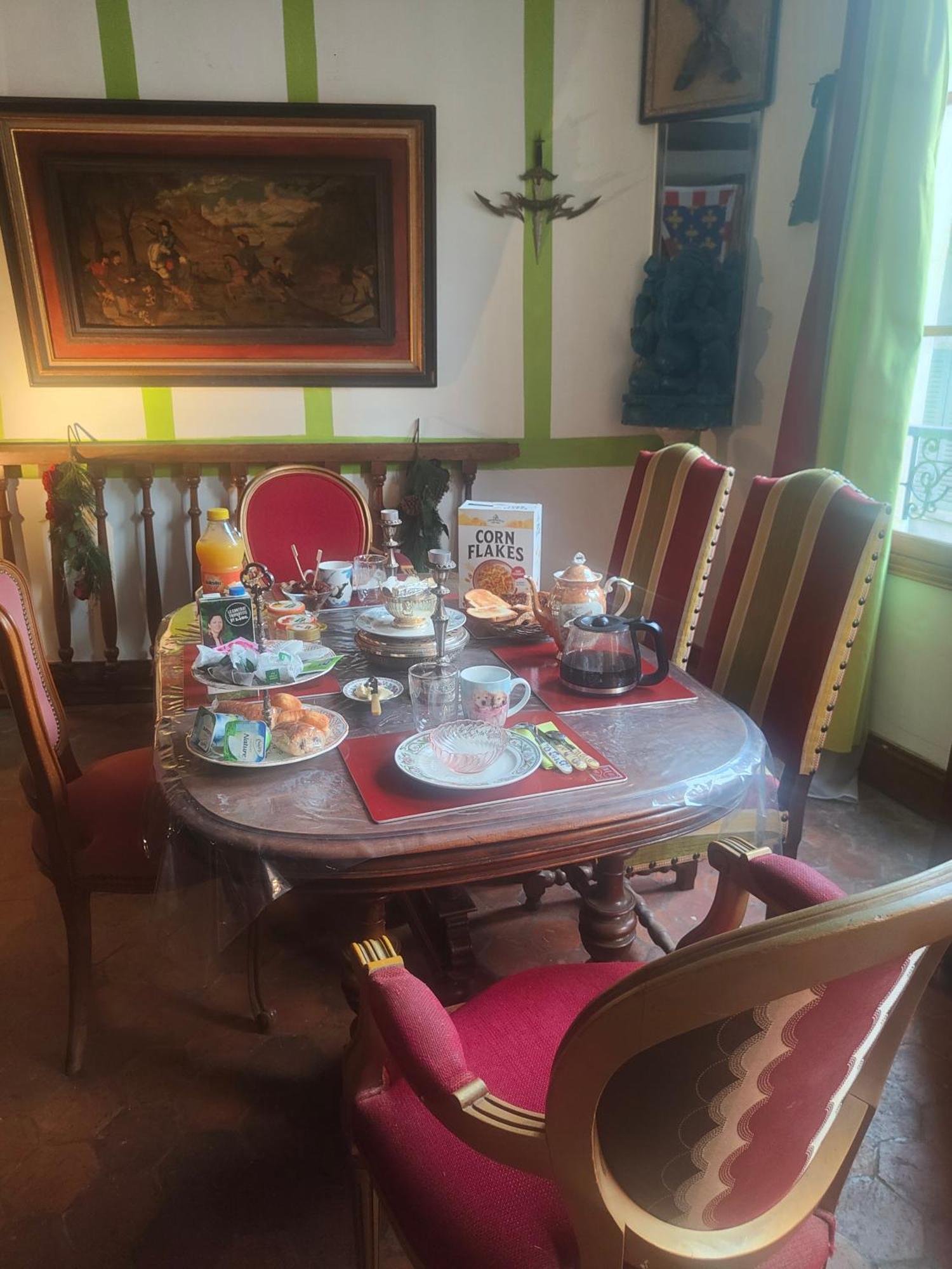 La Taniere Des Tanneries Bed and Breakfast Tonnerre Buitenkant foto